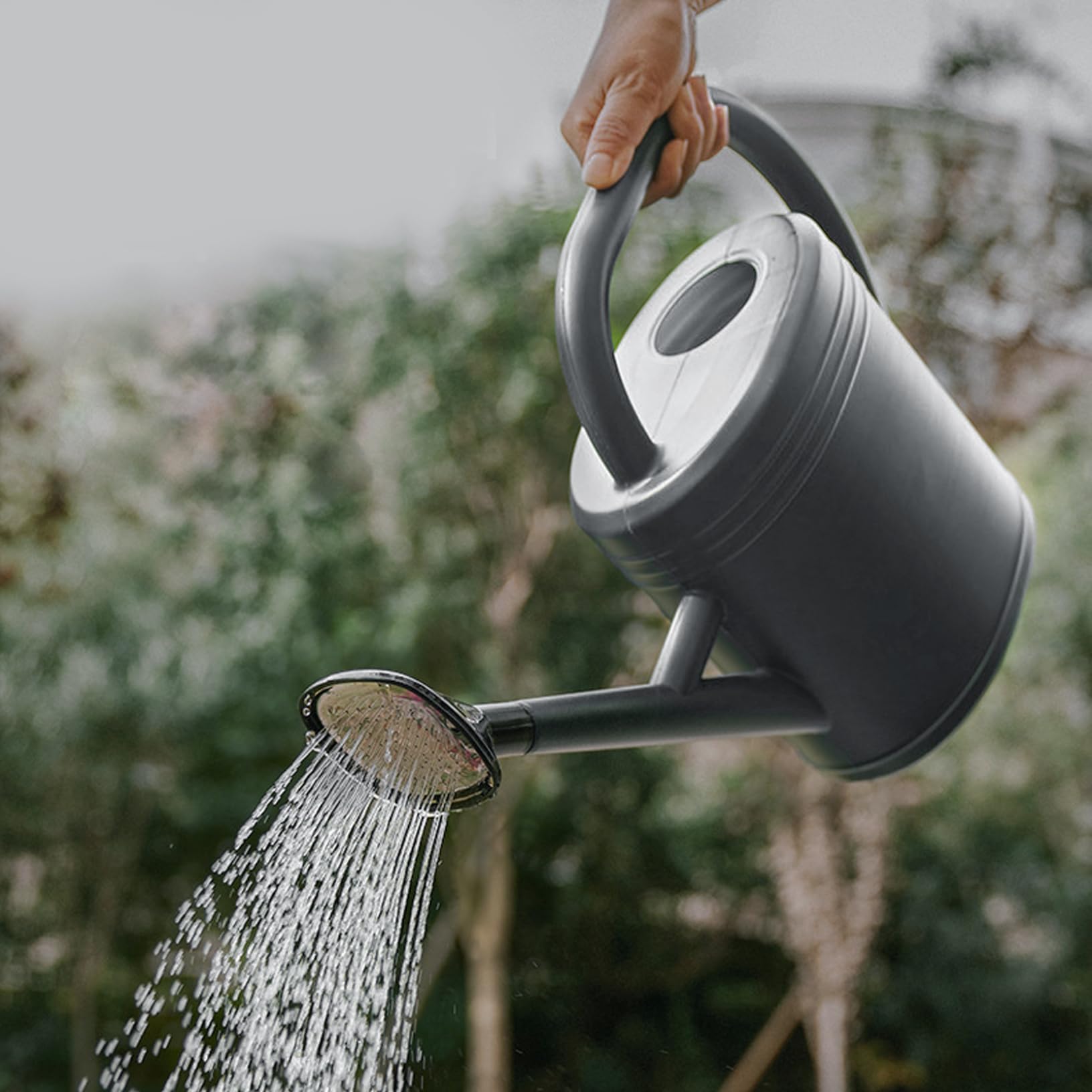 3-Liter-Gießkanne aus Kunststoff mit langem Ausguss, Sprinklerkopf und Griff für Blumenpflanzen im Innen- und Außenbereich