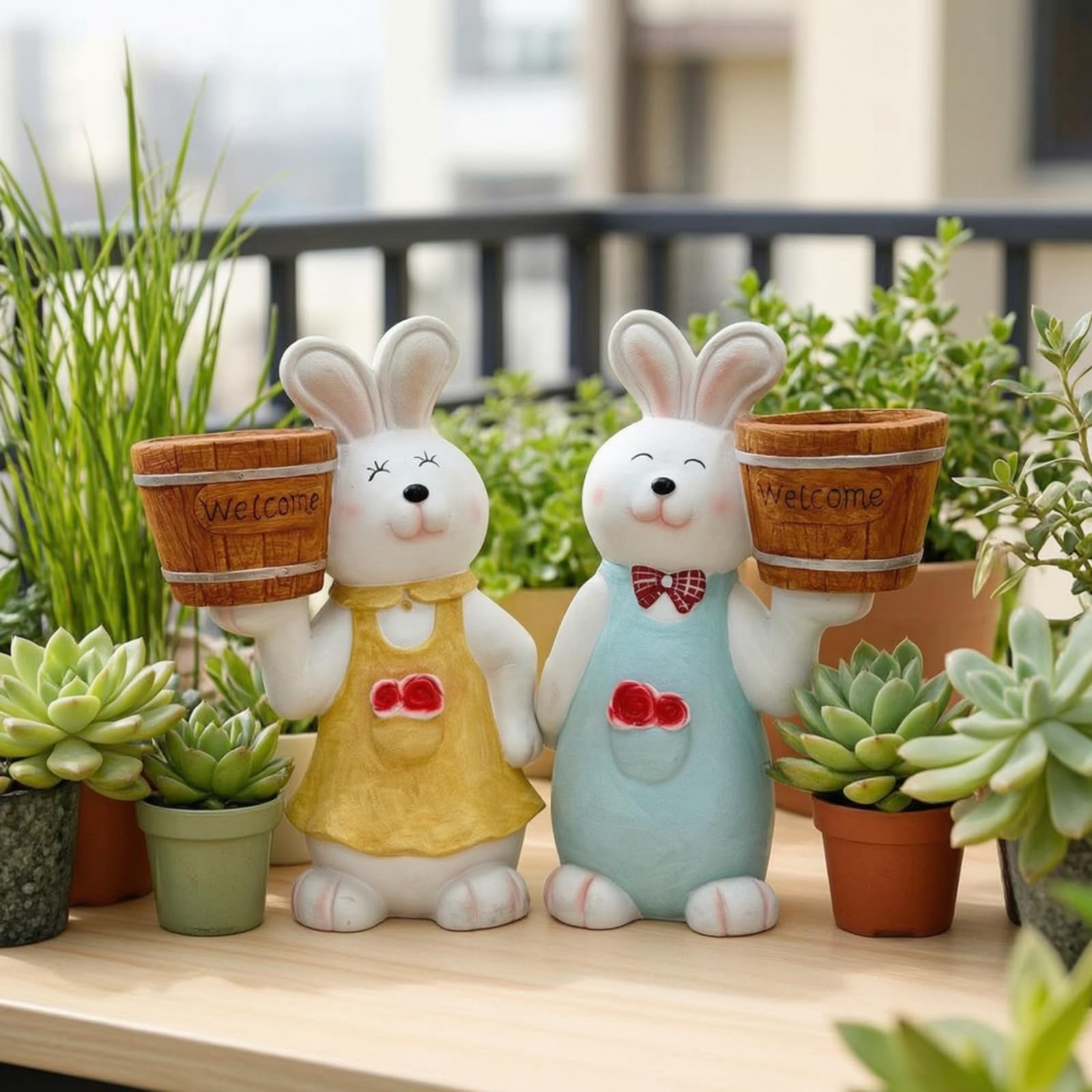 Figur mit Blumentopf detailreich Gartenfigur Hase mit Pflanzkübel verspielt Blumentopf für Gartenliebhaber, Eingangsbereich