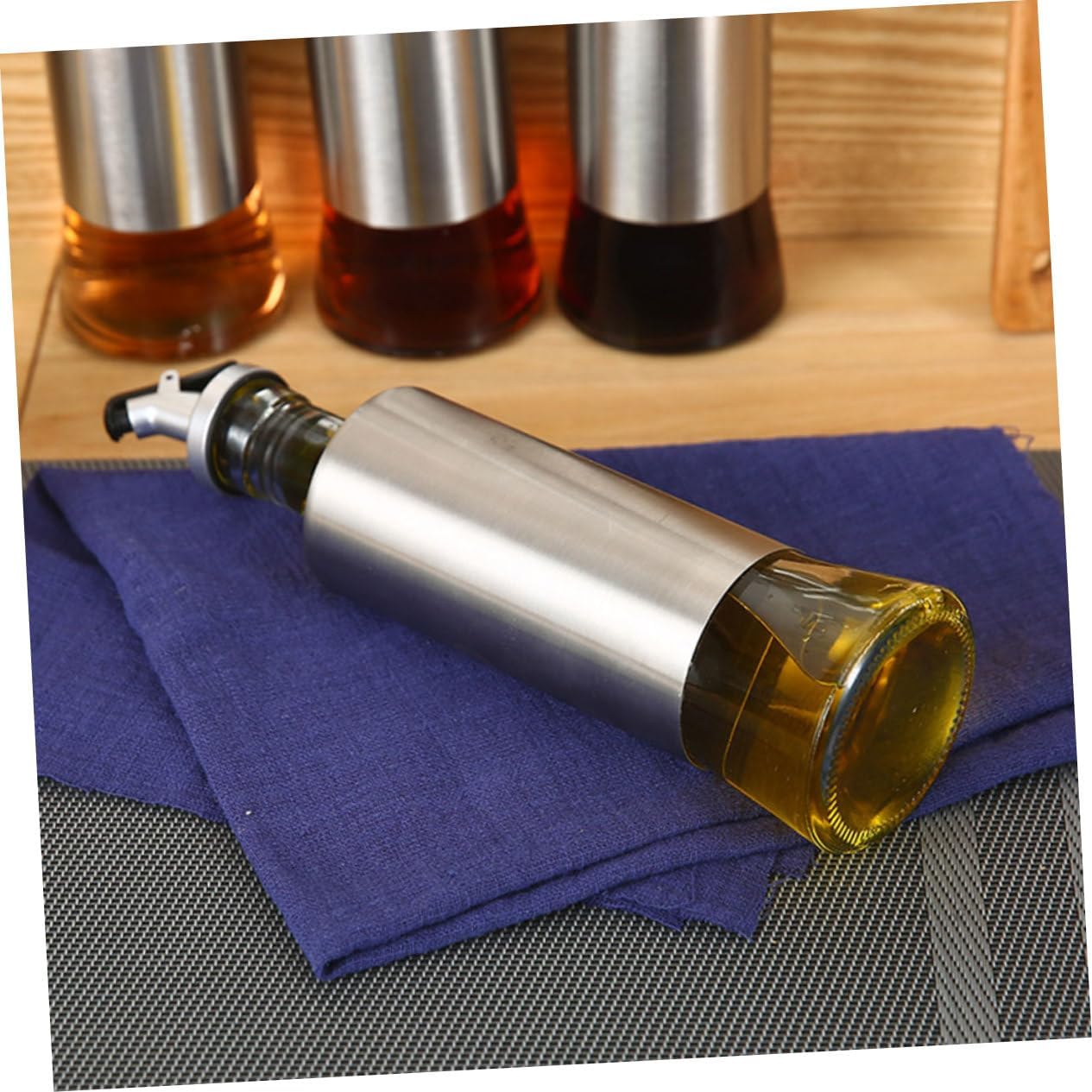 Condiment Bottle Stainless Steel Glass Grease Container Strainer Cooking Oil Dispenser Sprayer Sauce Squeeze Bottle Waste Oil Container