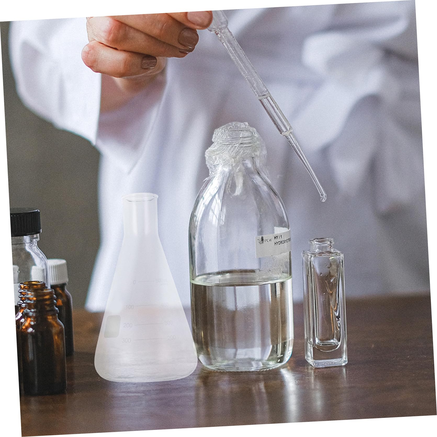Juego de 4 Matraces Erlenmeyer Cónicos Triangulares de Vidrio de Borosilicato sin Burbujas para Uso en Clase de Química
