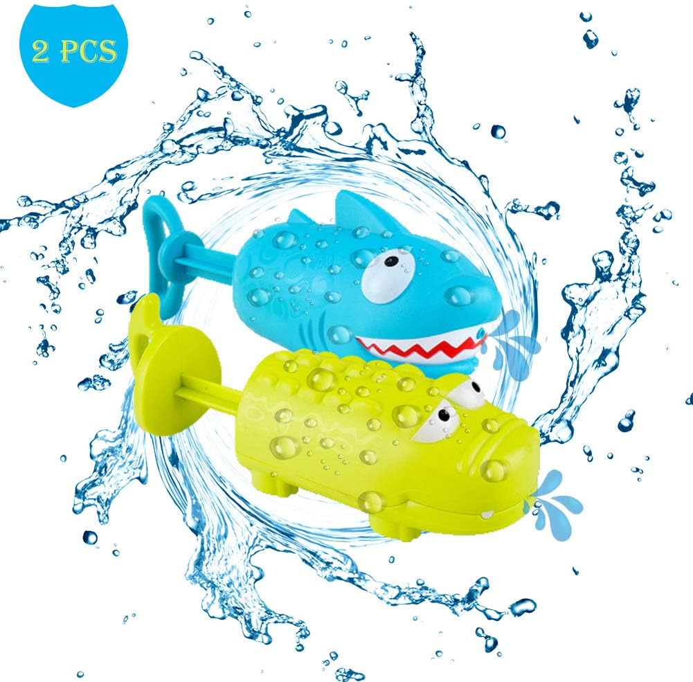 divertimento in piscina per adulti