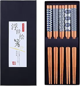 Antner 5 Pairs Natural Bamboo Chopsticks Reusable Classic Japanese Style Chop Sticks Gift Sets, Dishwasher Safe, 8.8 Inch/22.5cm