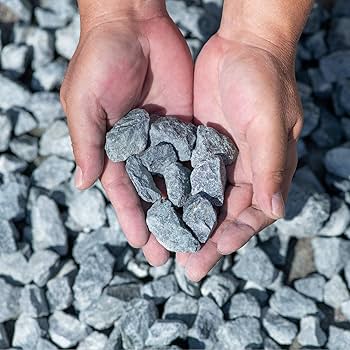 グレーの装飾石、青いライン付き グレーの装飾石、青いライン付き