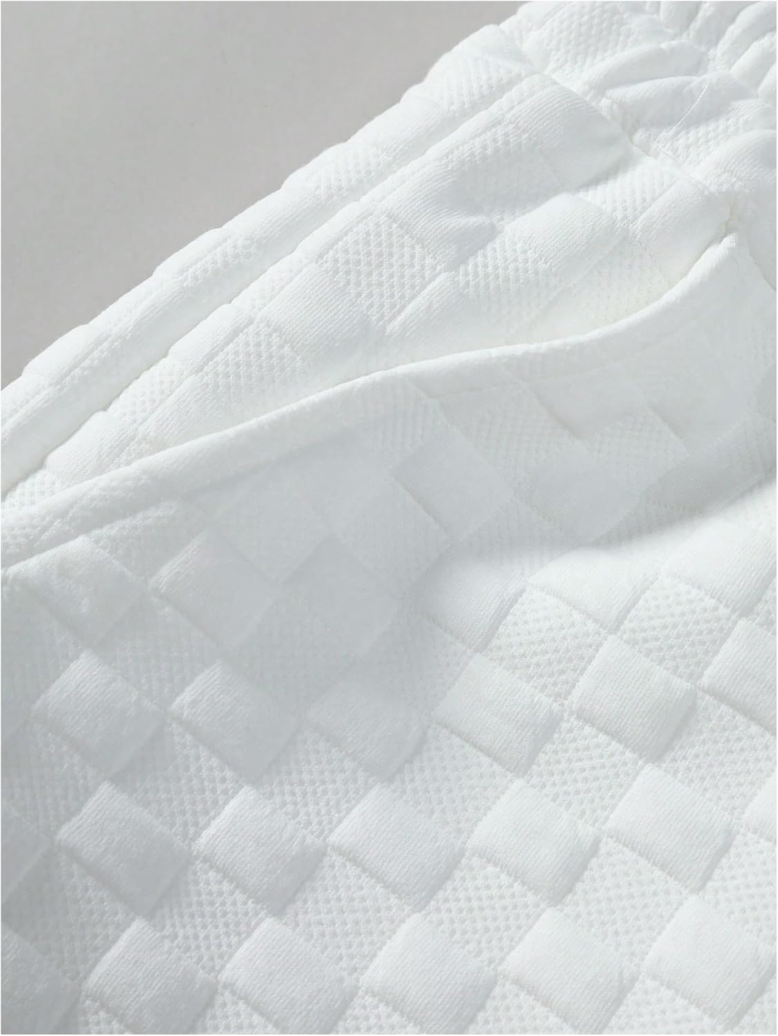 GORGLITTER Men's Vacation Sets Short Sleeve Button Down Shirt and Textured Short Set - Image 6