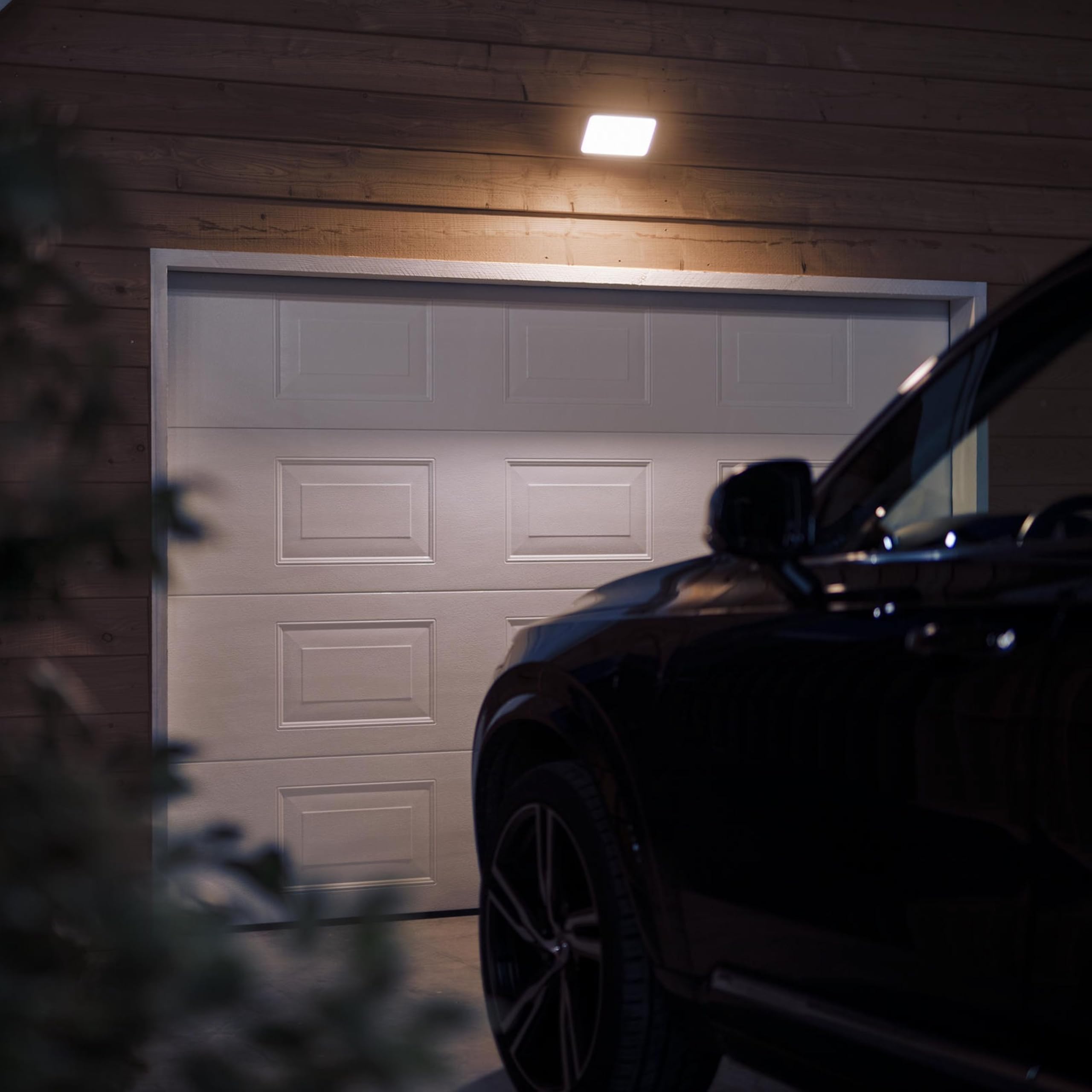 Philips Hue Welcome Lot de 2 projecteurs (Noir) | Luminaire exterieur - Blanc chaud - Hue White