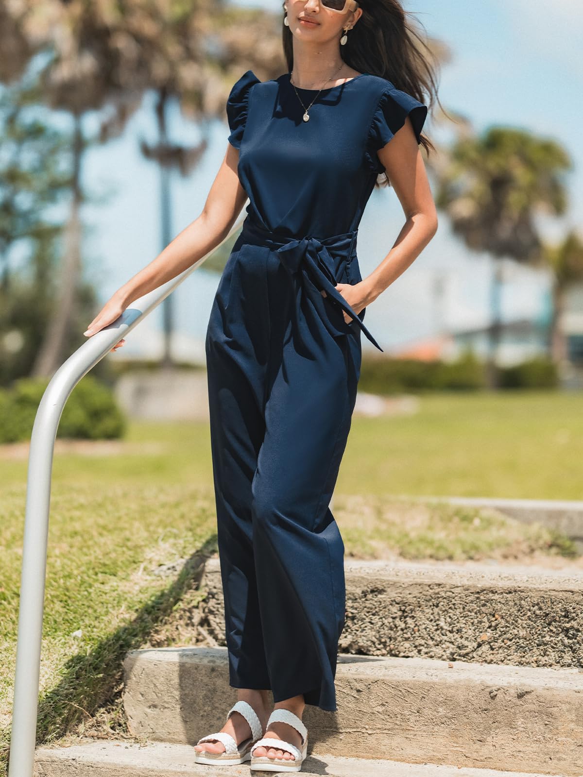 CUPSHE Mono de verano para mujer, cuello redondo, mangas volantes, espalda en V, con cinturón, pierna ancha, elegante, para uso diario