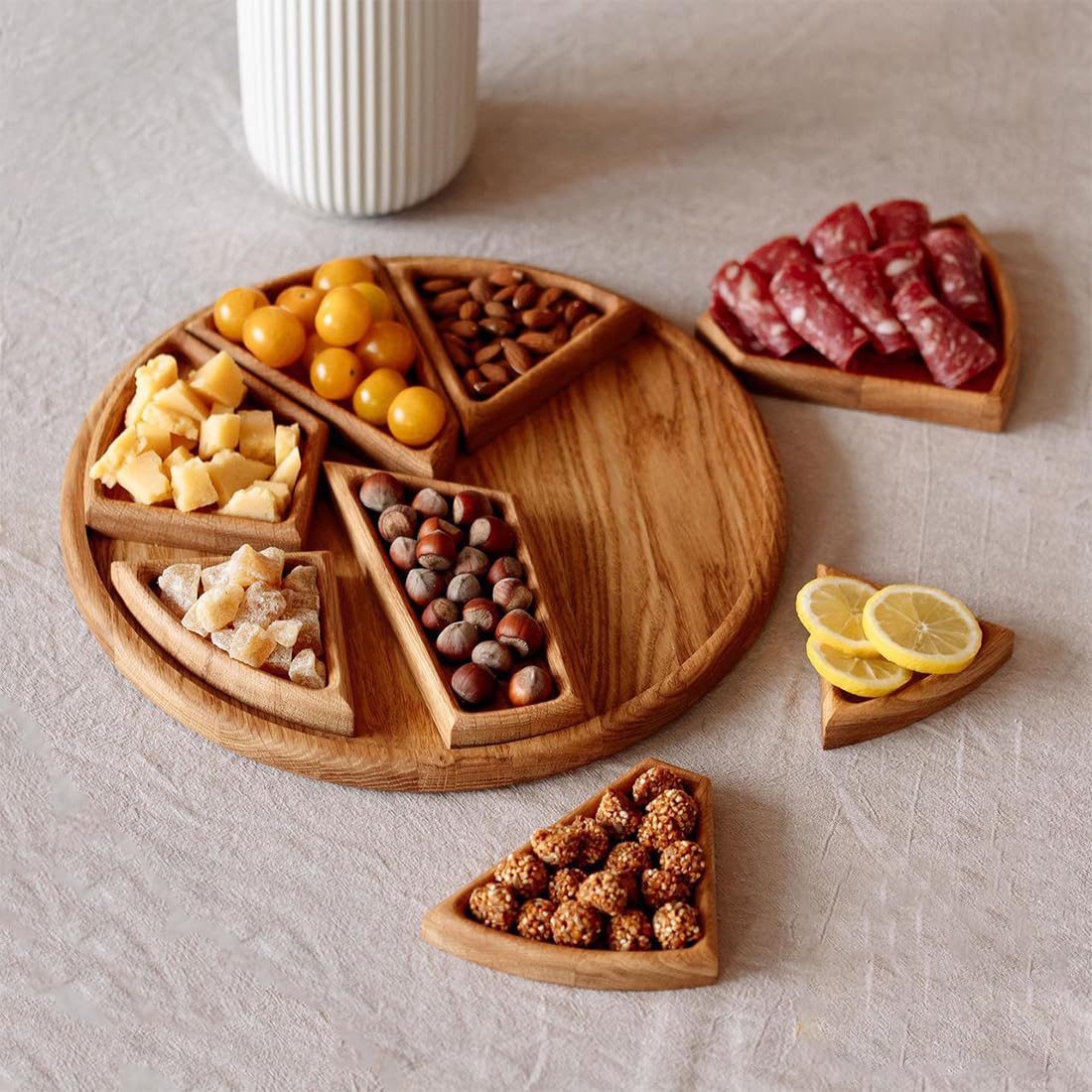 Charcuterie Board - Bandeja de madera de roble, compartimentos extraíbles para frutas, aperitivos y queso, ideal para Navidad, fiestas y reuniones en la sala de estar