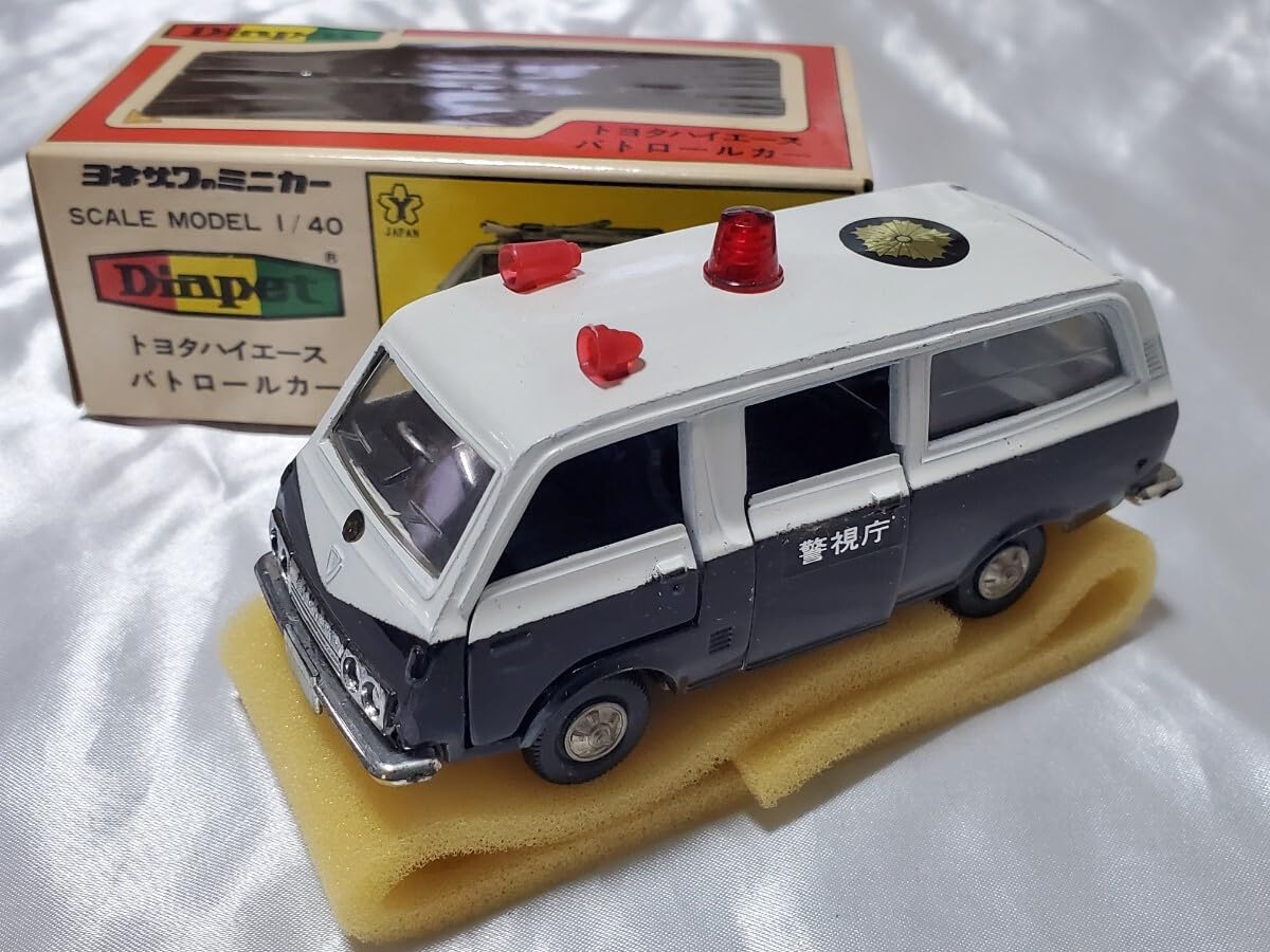 ヨネザワ ダイヤペット 1/40 トヨタ ハイエース 商用車 / ミニカー