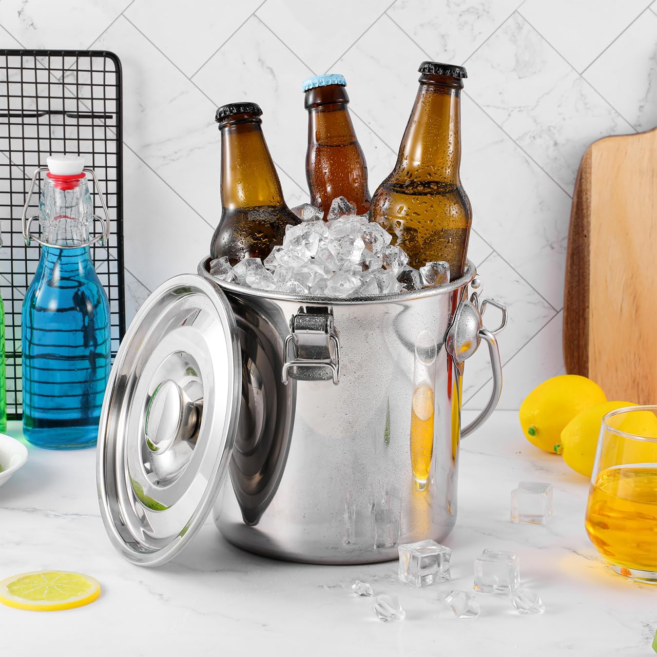 TOPBATHY Edelstahlkanister Mit Deckel Luftdichte Kaffeedose Für Kaffeebohnen Und Kaffeesatz Auslaufsicherer Lagerbehälter Für Wasser Camping Und Outdoor 6 L