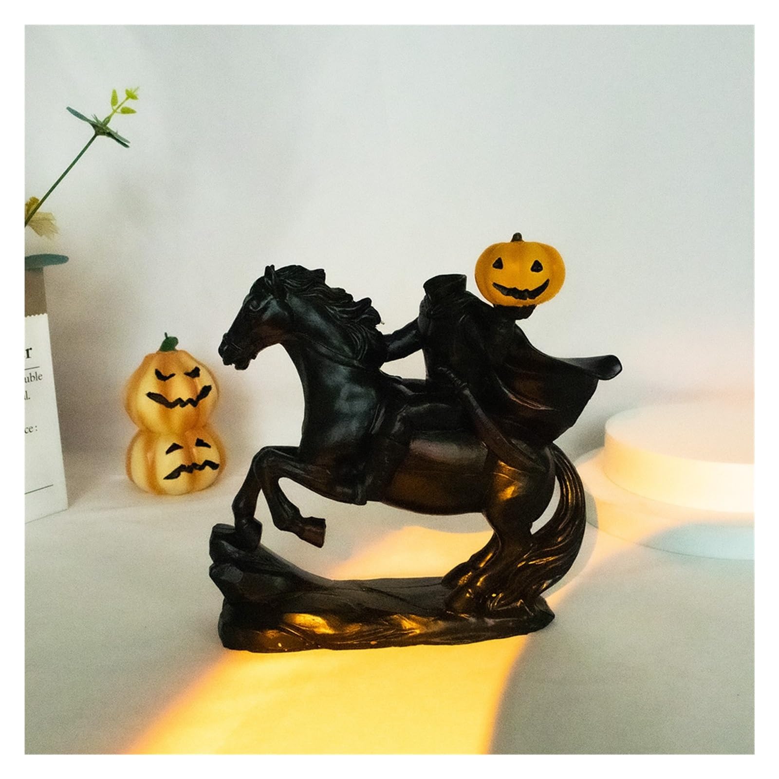 Śpiąca pusta statuetka jeźdźca bez głowy, dekoracja, horror, jeździec, Halloween, dekoracja, rzeźba, ręcznie robione ozdoby z żywicy, figurki do domu, wewnątrz, biura, dekoracja na biurko, czarna