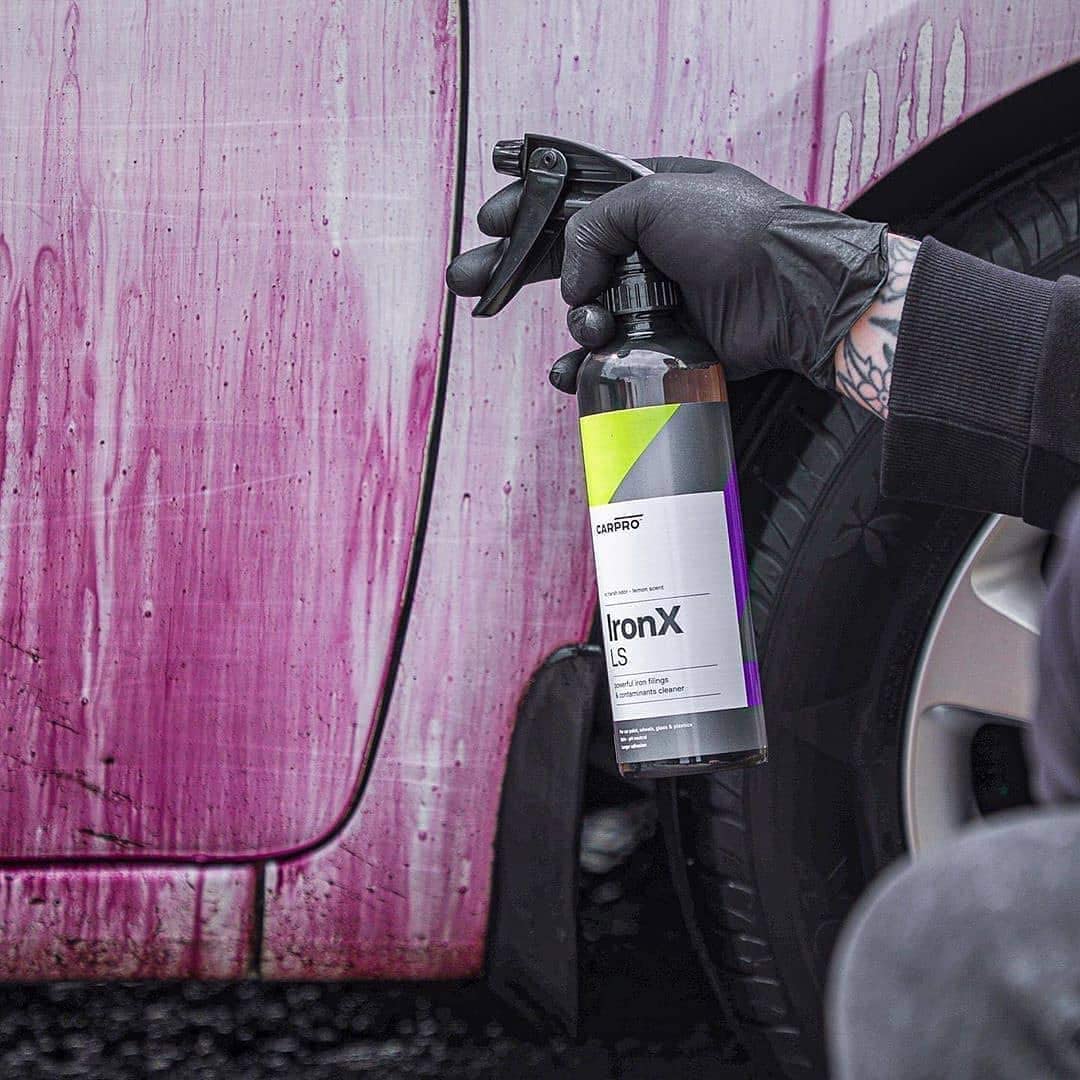 CarPro IronX LS LS, 500 ml, nettoyant pour jantes, élimine la rouille, la poussière de frein et les particules de métal, pH neutre et doux pour la peinture, gants en nitrile Fiwiko