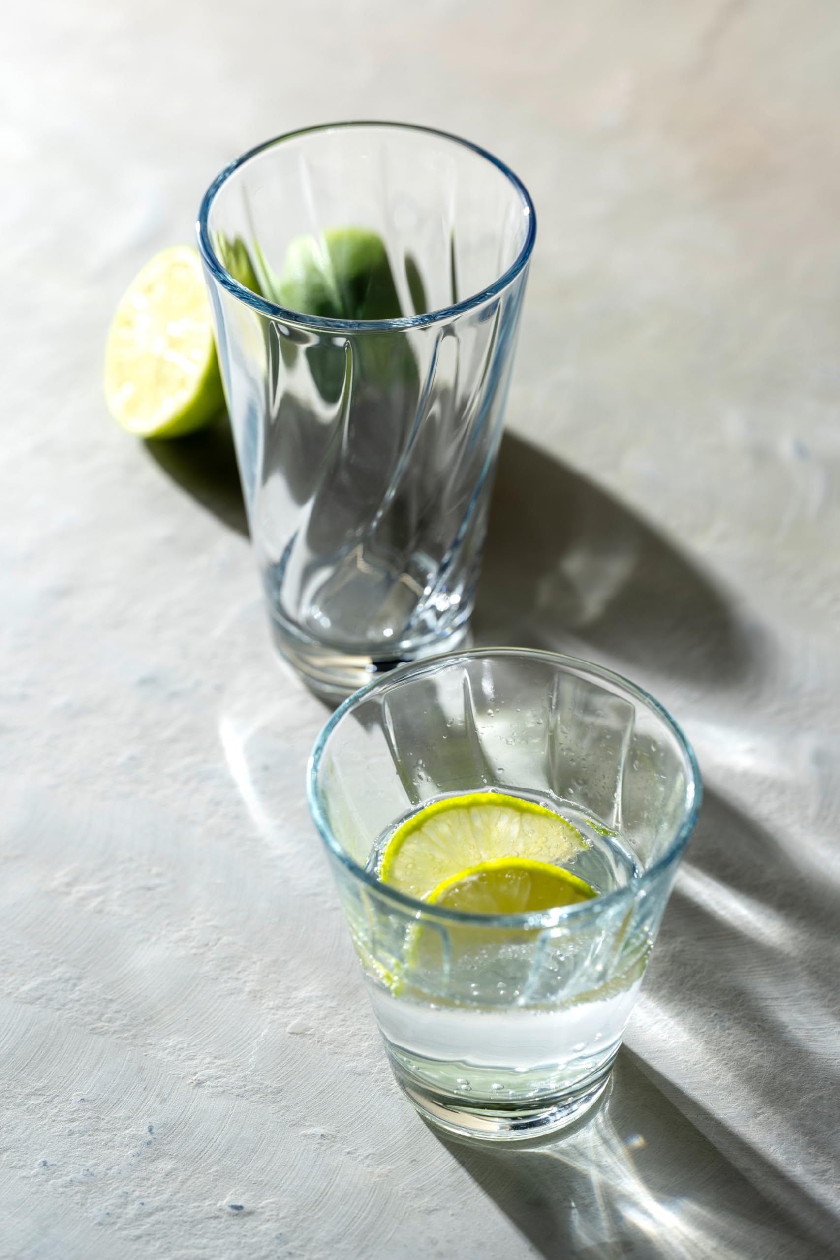 LEONARDO HOME Twist Wassergläser 6er-Set - Moderne Trinkgläser 215ml