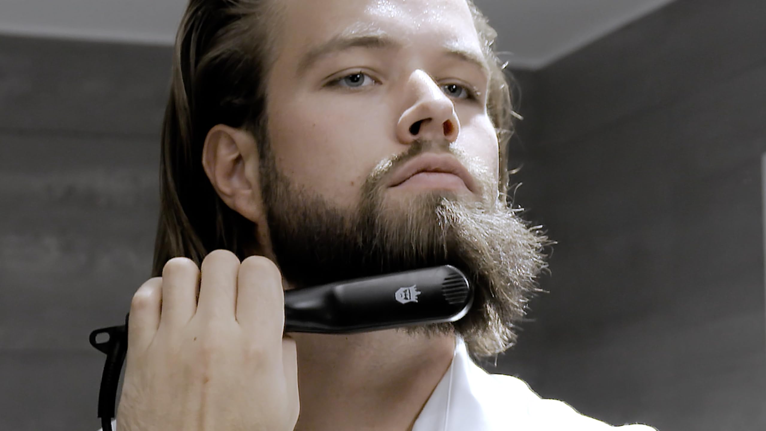 Odenson Beard Straightener Szczotka wygładzająca z drutem do brody, podgrzewany grzebień do pielęgnacji i stylizacji brody