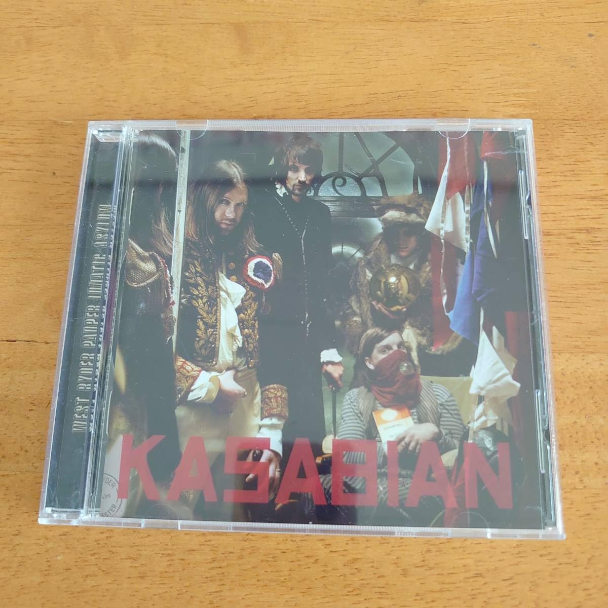 Amazon.co.jp: KASABIAN/WEST RYDER PAUPER LUNATIC ASYLUM