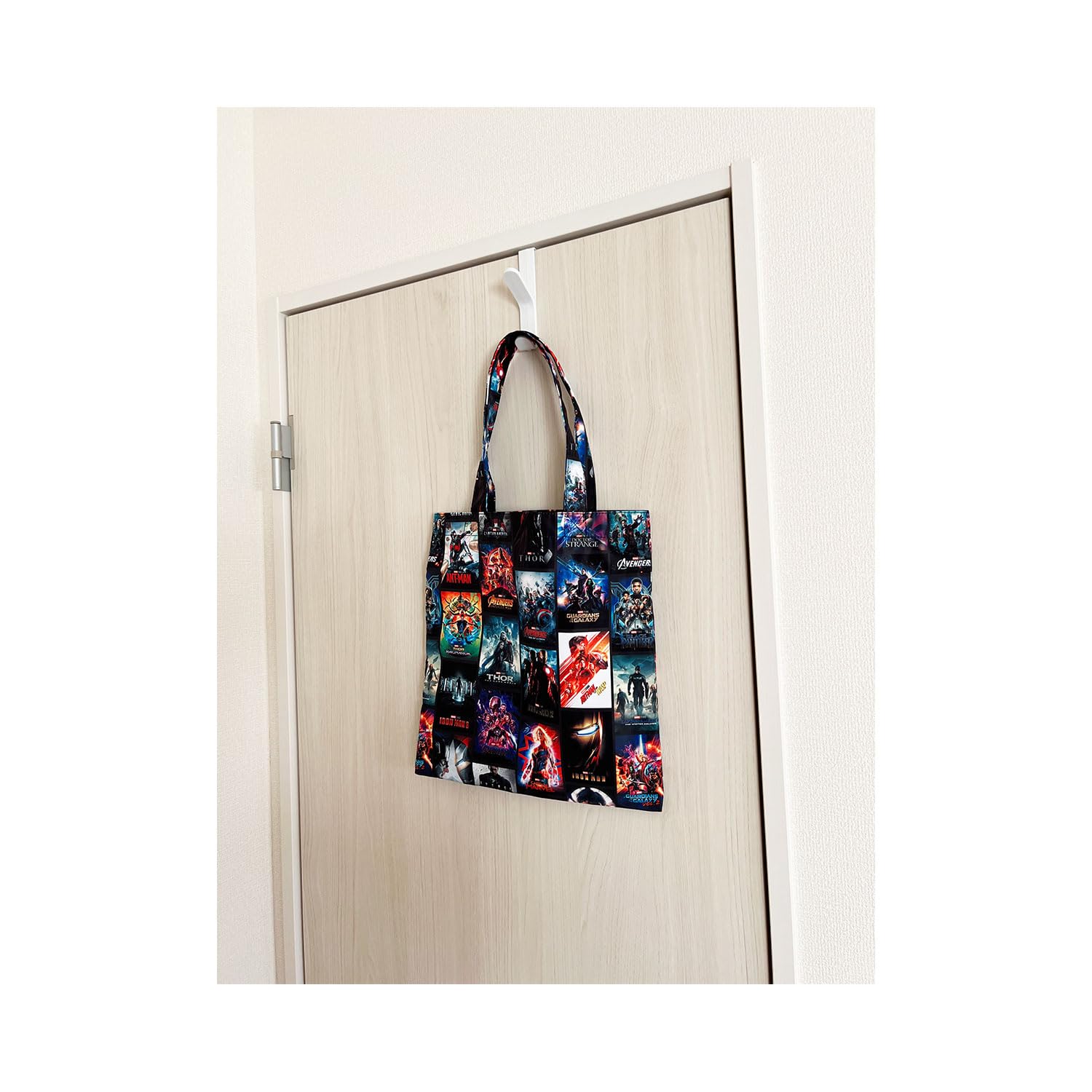 サンダーボルツ* オリジナルトートバッグ マーベル 映画 鞄 大きめサイズ サンダーボルツ* オリジナルトートバッグ マーベル 映画 鞄