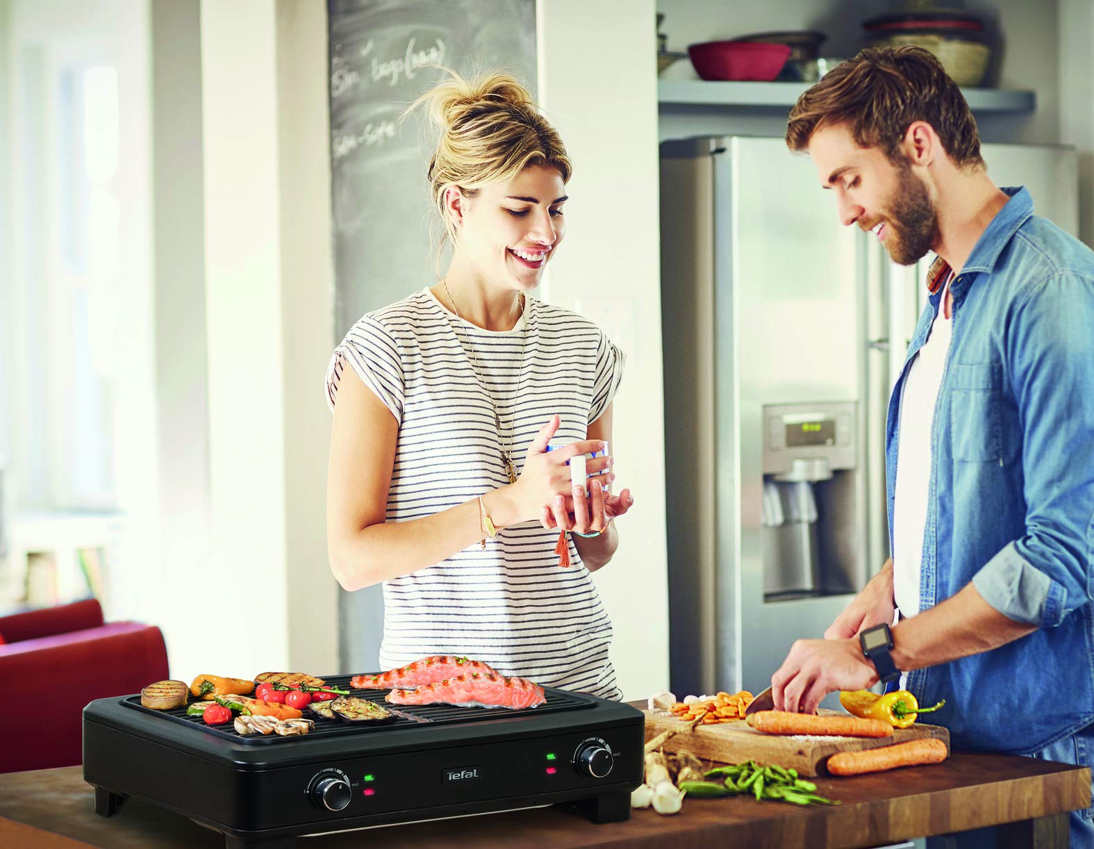 Tefal TG900812, prawie bezdymny i bezzapachowy grill elektryczny do wnętrz