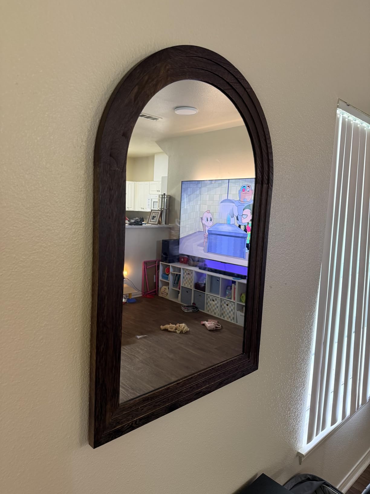 71 qUJXVZiL