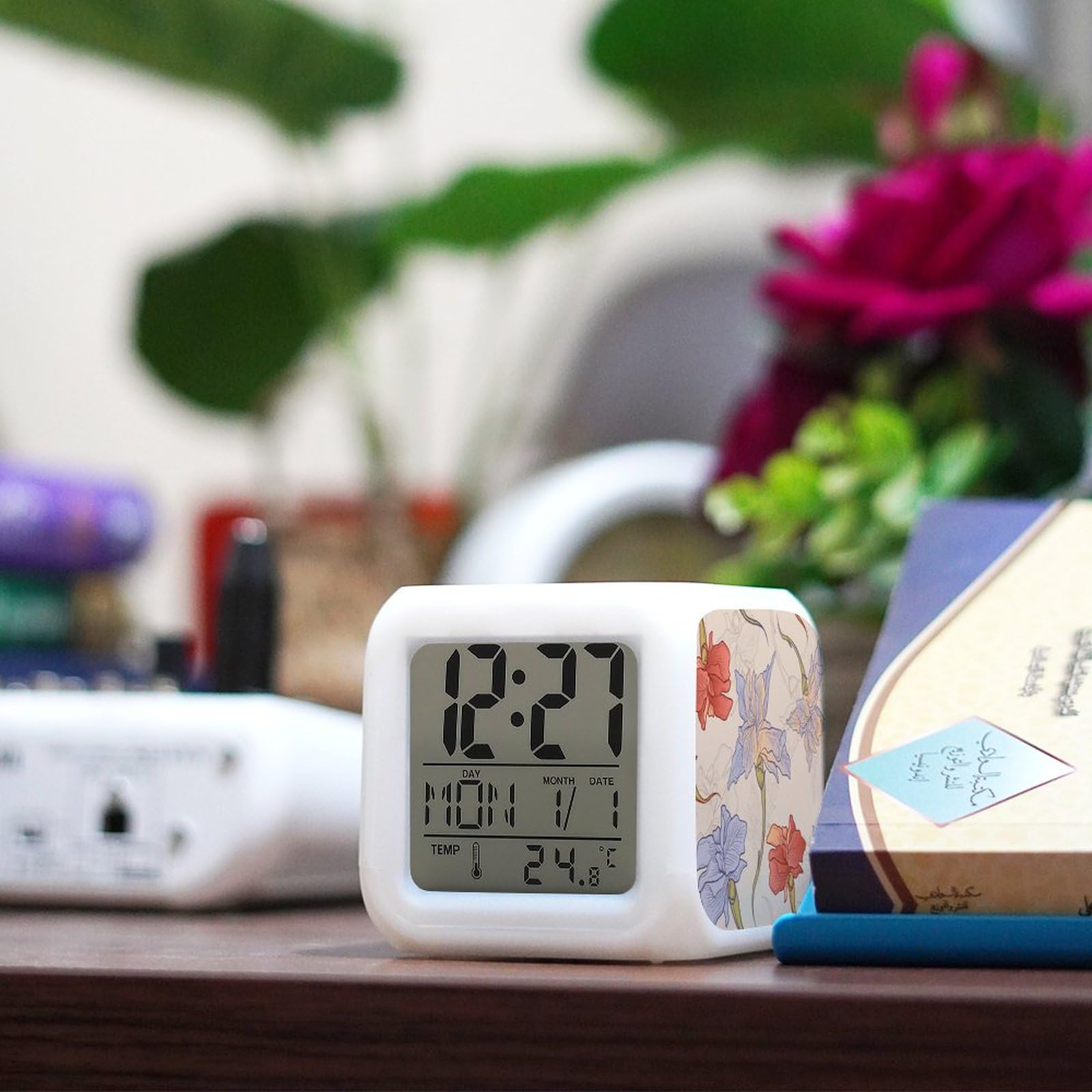Amazon.co.jp: 目覚まし時計 アイリスフラワー 花柄 置き時計 デジタル