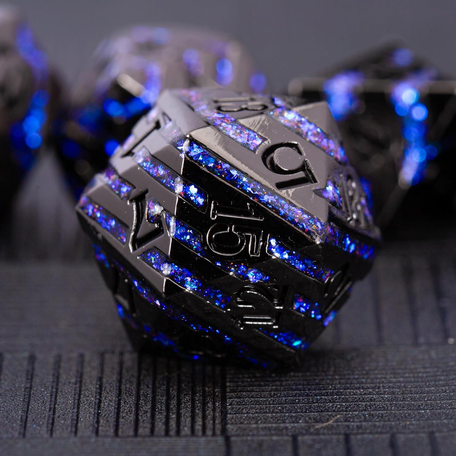 Inlay Metal Dice Set 7pcs, Luxury DND Dice with Decorative Inlay, Heavy Zinc Alloy RPG Dice for Tabletop Games