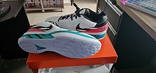 Review Image by Sebastián Sebastián