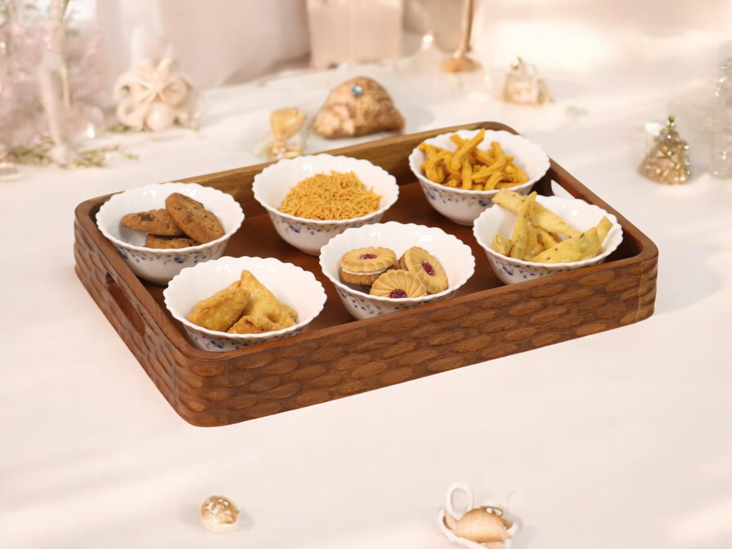 Vesta Homes Taca do serwowania z drewna akacjowego do domu / kuchni / restauracji / organizera biurowego / stołu do jadalni | Tace do serwowania premium | 38 x 25 x 5 cm | ręcznie wykonane w Indiach