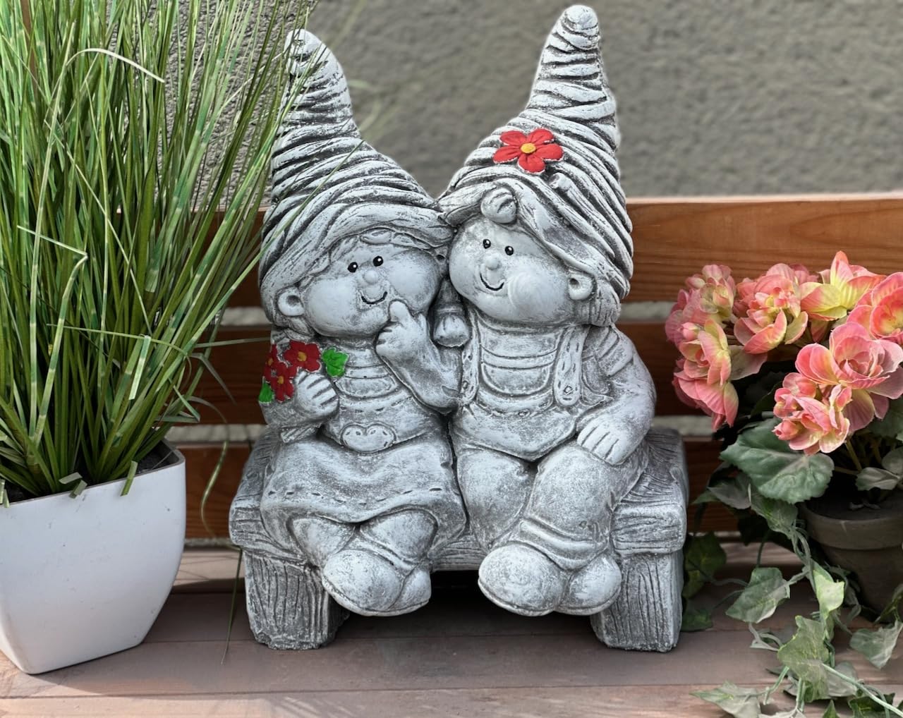 stoneandstyle Figura di pietra 2 gnomi su panchina, resistente al gelo, resistente alle intemperie, massiccio, 12,6 kg