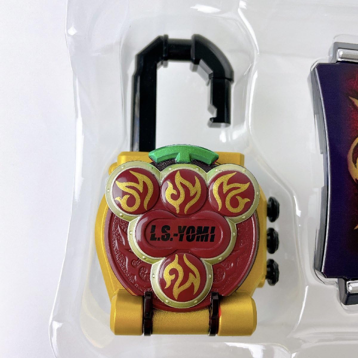 仮面ライダー鎧武 ＤＸヨモツヘグリロックシード 仮面ライダー龍玄・黄泉セット 仮面ライダー龍玄・黄泉 ヨモツヘグリアームズ」の DXロックシードと