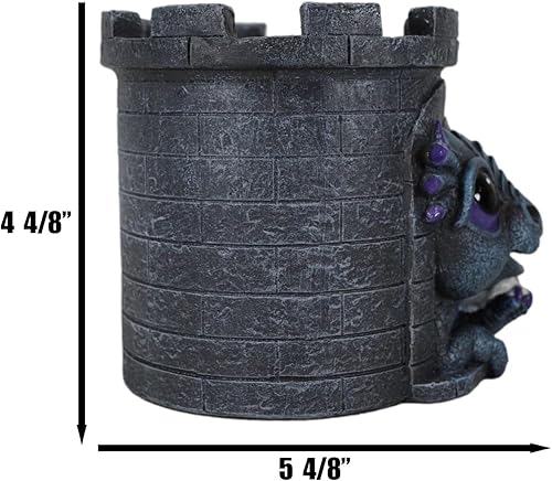 Miniatura 2 de Ebros Gift Fantasía medieval, dragón caprichoso, Wyrmling, sosteniendo cráneo en castillo, torre de papelería, estatua gótica dragón organizador