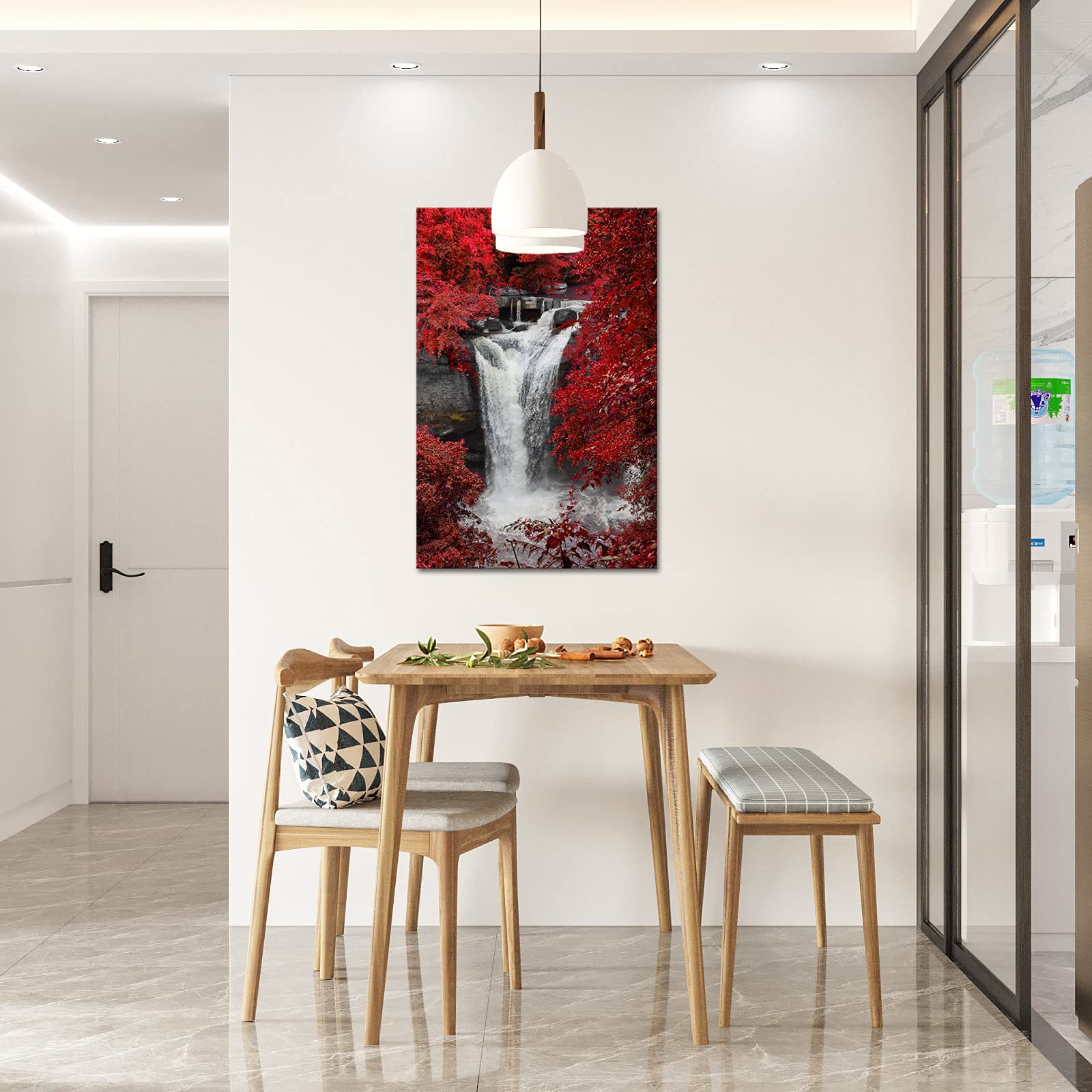 Leinwandbild 'Roter Baum Am Wasserfall' – Landschaftskunst Für Dein Zuhause, Fertig Gerahmt, 61x91 Cm