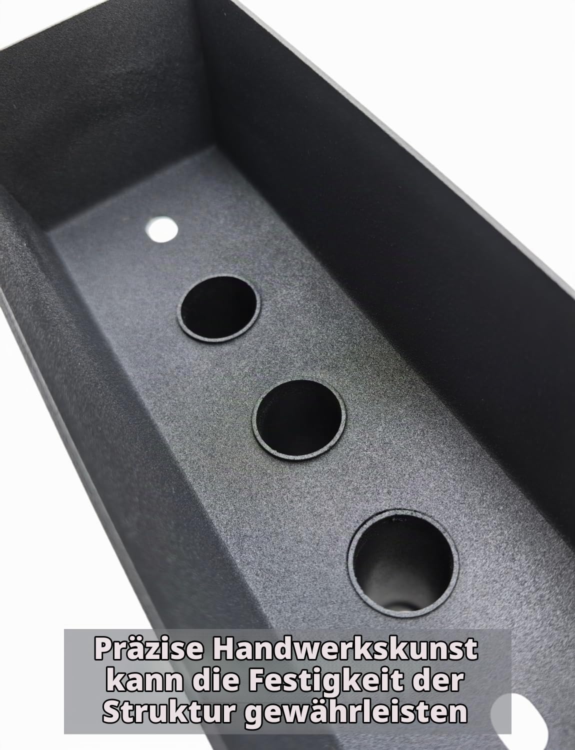 Manueller Rasenbelüfter mit 3 Hohlspoon-Zinken & Auffangrahmen schwarz, 99cm Länge & 21.5cm Breite, Aerifizierer für verdichtete Rasenflächen im Garten