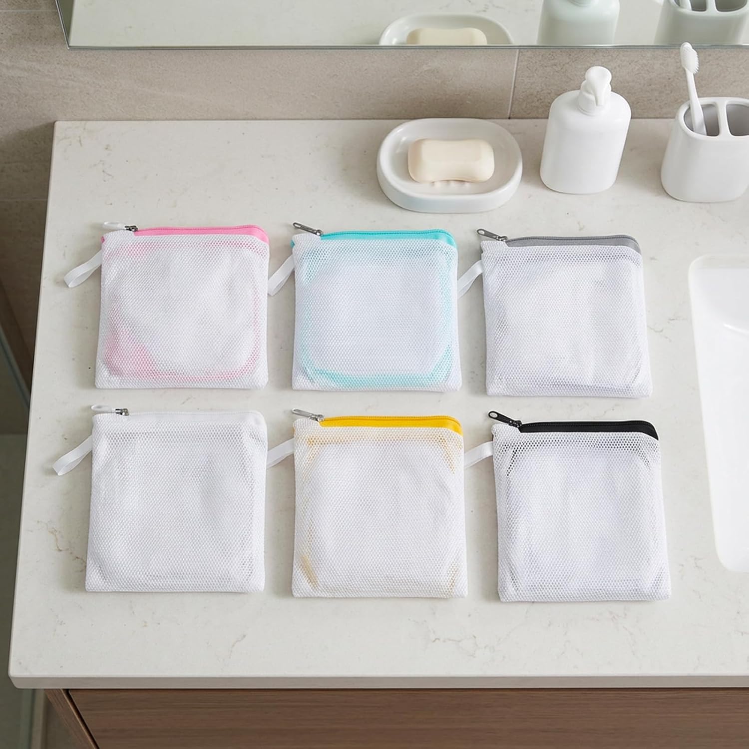 6PCS Small Mesh Laundry Bags Set, Delicate Laundry Bag for Lingerie and Socks, Compact Washing Bags for Delicates with Secure Zipper Closure, Ideal for Travel and Daily Laundry Organization