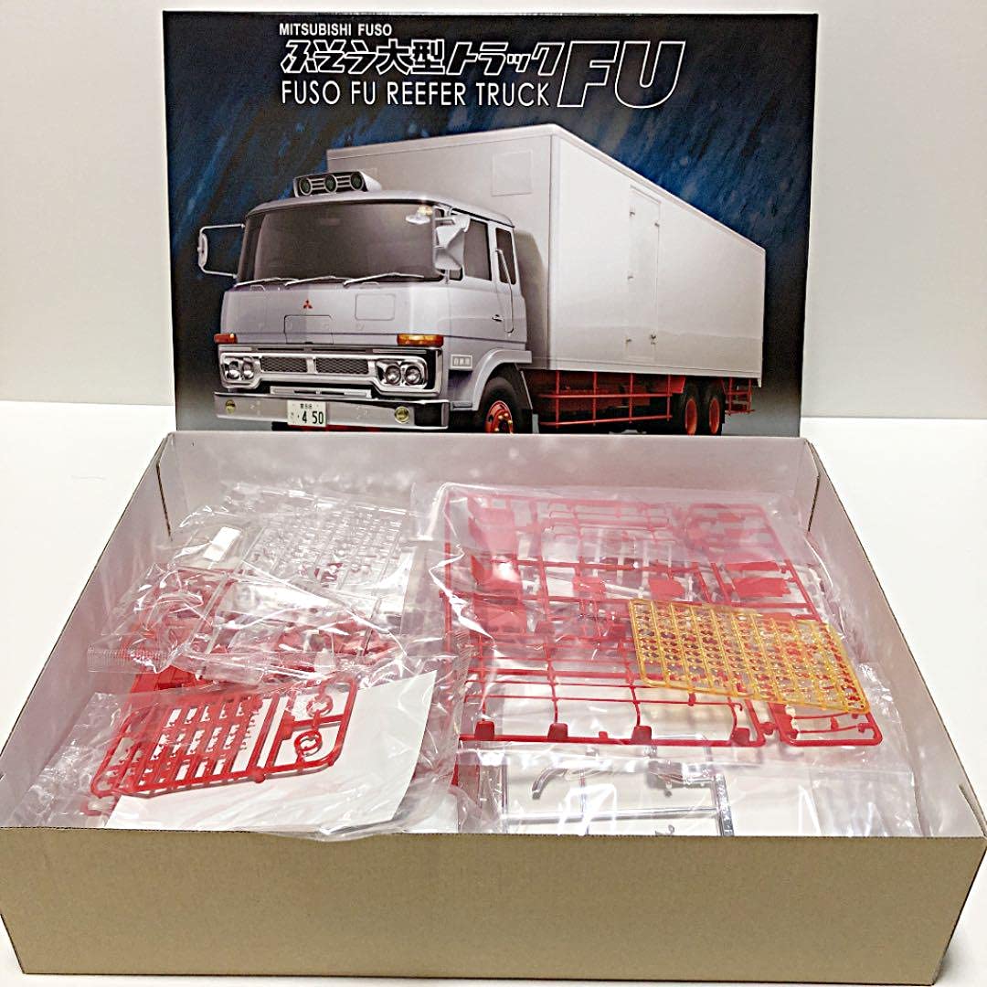 Amazon | アオシマ 1/32 ふそう 大型トラック FU冷凍車