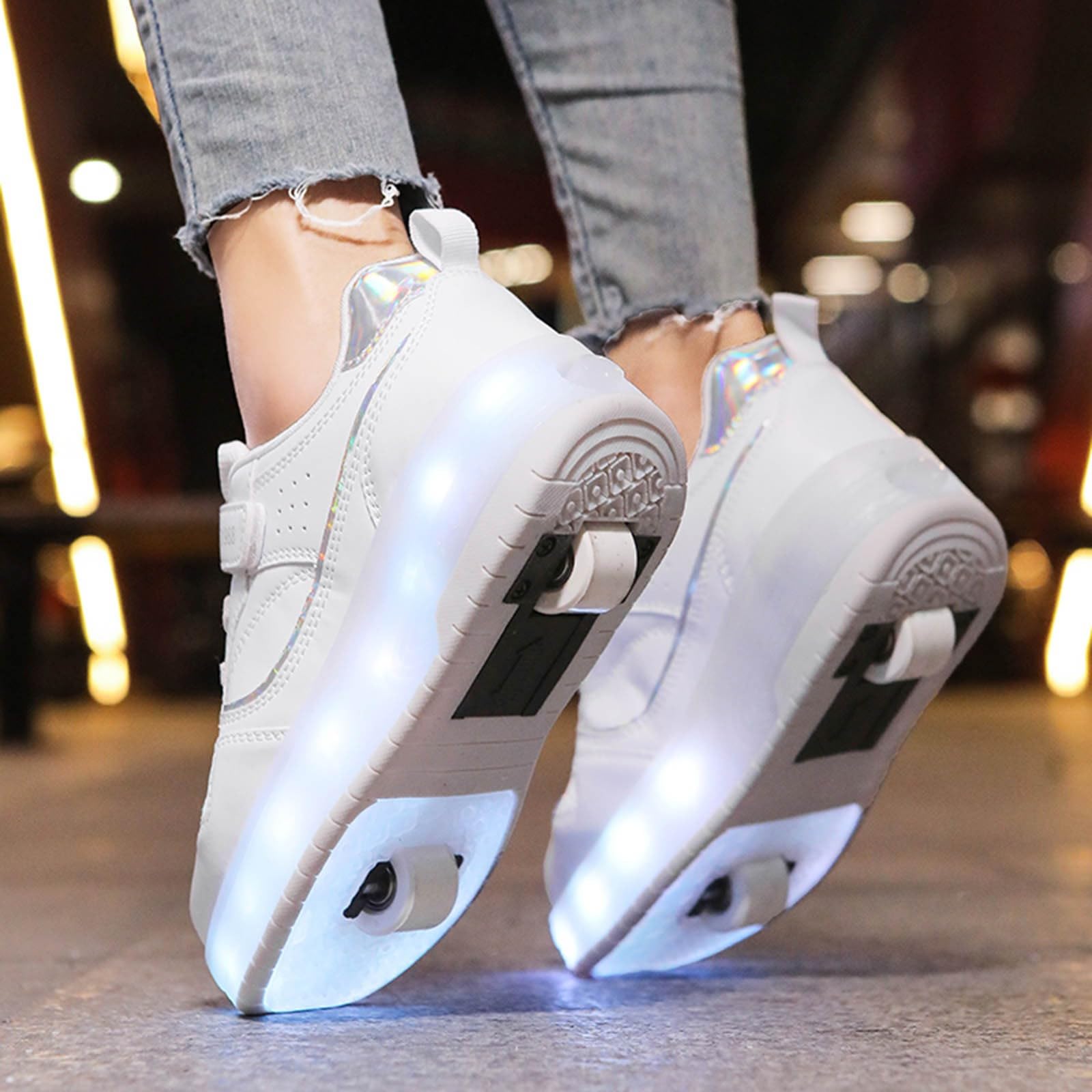Generisch Scarpe da ginnastica per bambini con suole spesse e ruote integrate, alla moda, leggere, ricaricabili tramite USB, ideali per l'uso quotidiano attivo (bianco, 33,5 Big Kids)