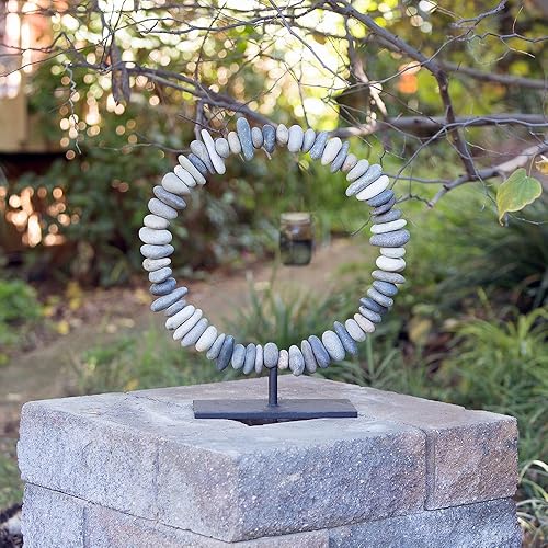 Anillo de piedra apilada de río natural en el soporte, estatua de decoración de jardín zen (pequeño) disponible en Yaxa Peru