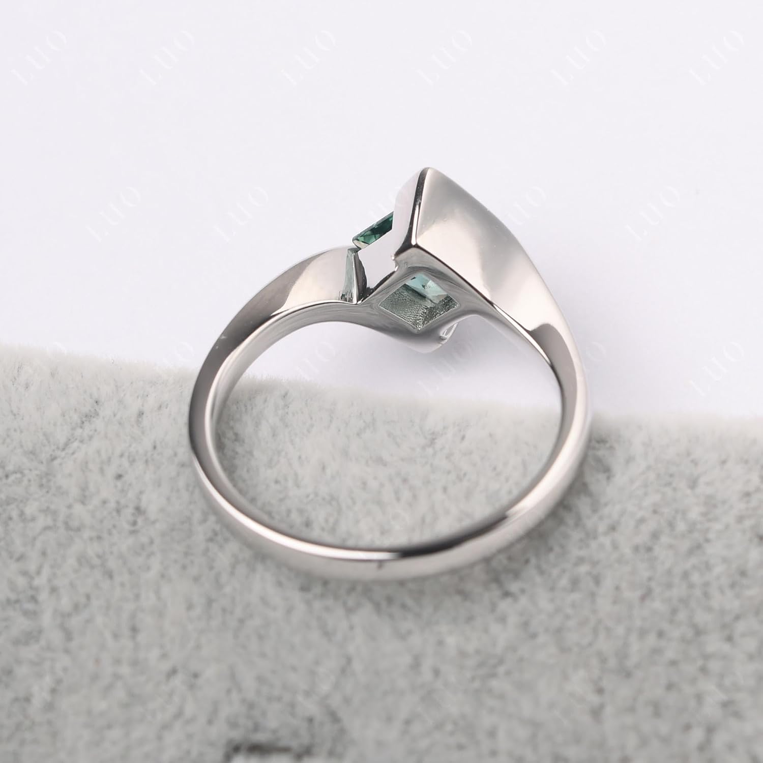 LUO 925 Sterling Silver Princess Cut Square Shape Gemstone Ring for Women,Semi Bezel Set 6x6mm Solitaire Bypass Gemstone Engagement, Anniversary Ring