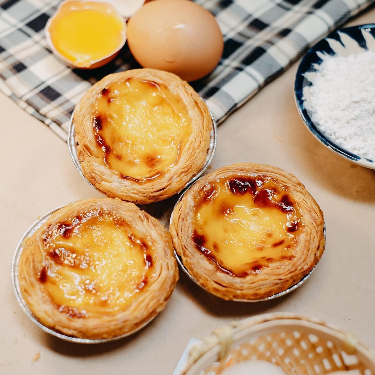 100 Pcs Foil Trays - Tart, Muffin, Bun, and Egg Tart Cases - Perfect for Baking and Cooking Pastries, Cakes, and More