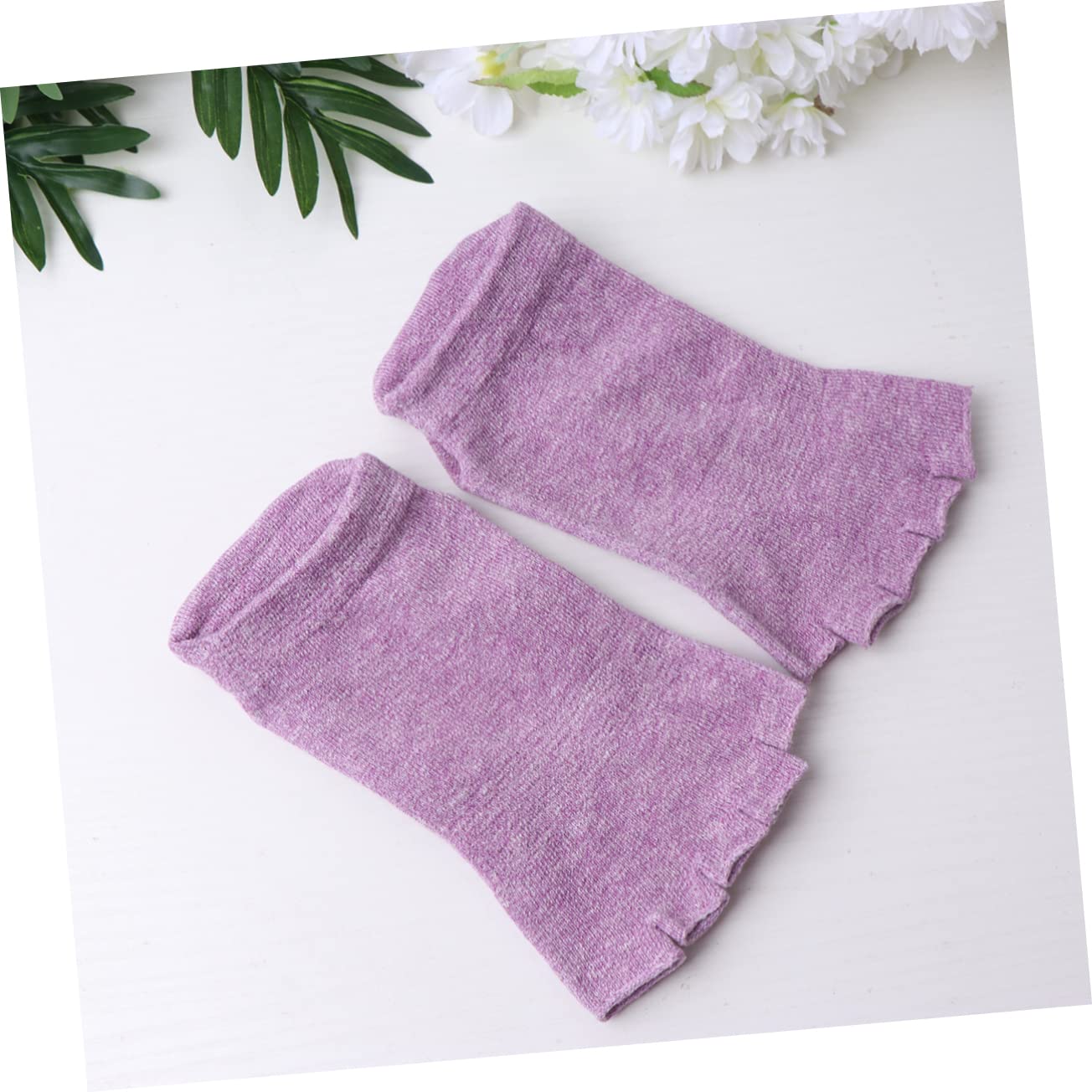 TOVINANNA 1 Pair Open Toed Non Slip Yoga Socks for Women Moisturizing Breathable Sports Socks for Running Walking and Daily Use Violet