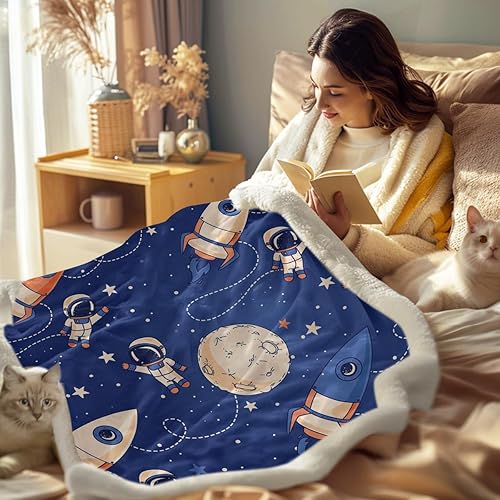 Miniatura 3 de Sleepwish Manta espacial para niños y niños, manta de cohete azul oscuro, linda manta de vellón de astronauta planeta estrella para sofá, silla,
