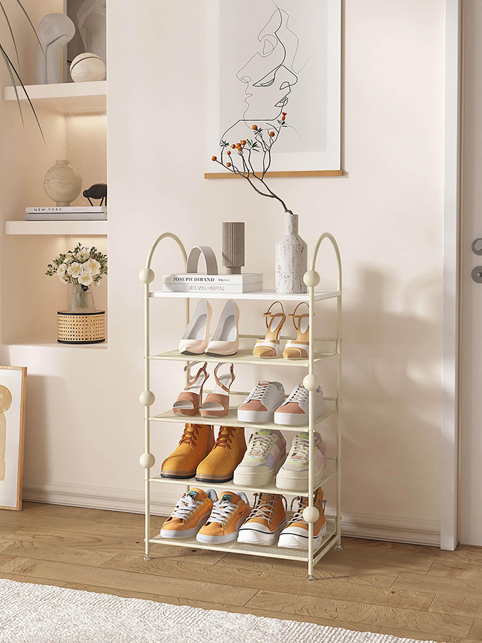 Étagère chaussures petit espace pour résoudre le désordre de l'entrée