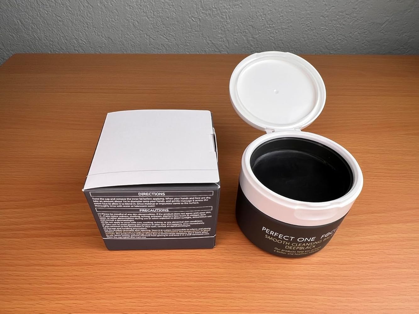 Smooth Cleansing Balm DeepBlack ❘ PERFECT ONE FOCUS