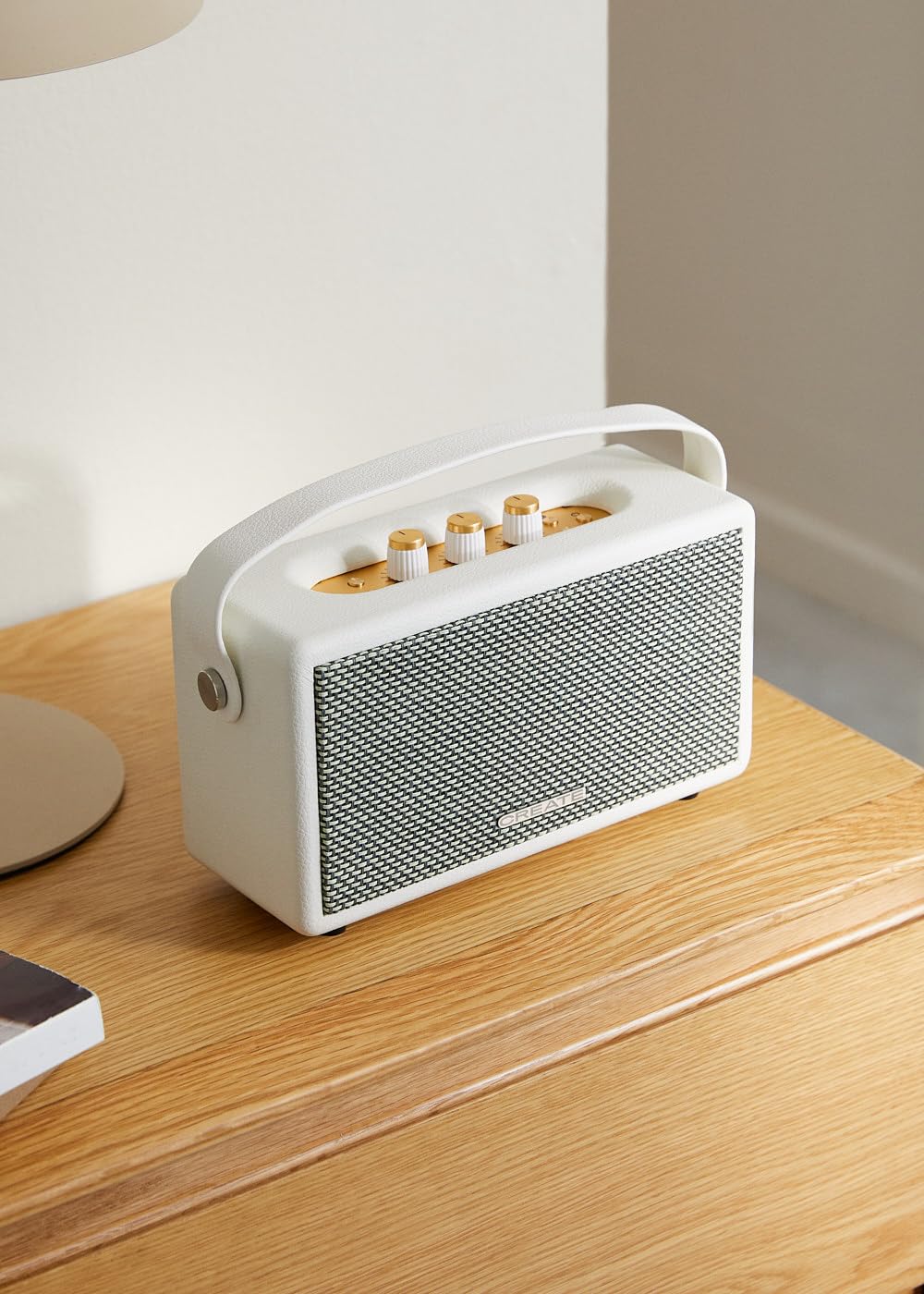 CREATE / Speaker Retro/Haut-Parleur Portable avec Bluetooth, USB et AUX Blanc cassé Petit/Design rétro, jusqu'à 5 Heures d'autonomie, Sangle de Transport, 40W