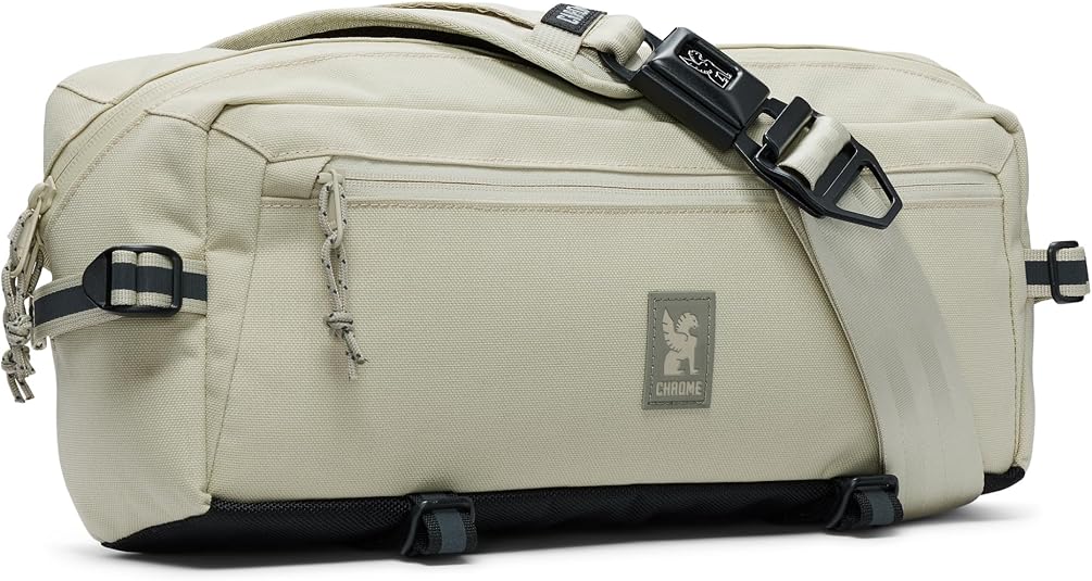 Amazon | [クローム] ボディバッグ KADET/カデット (現行モデル) 容量