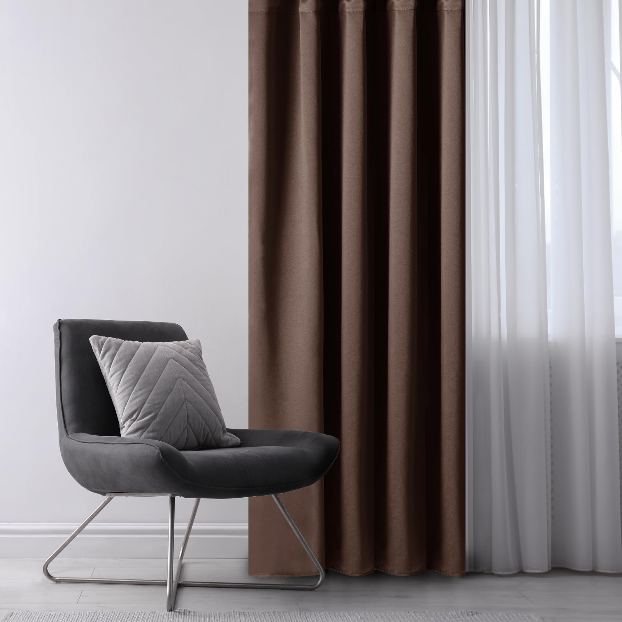 Tenda Oscurante Con Occhielli 140x245 Cm - Colore Cioccolato - Perfetta Per Soggiorno E Camera Da Letto - 1 Pezzo