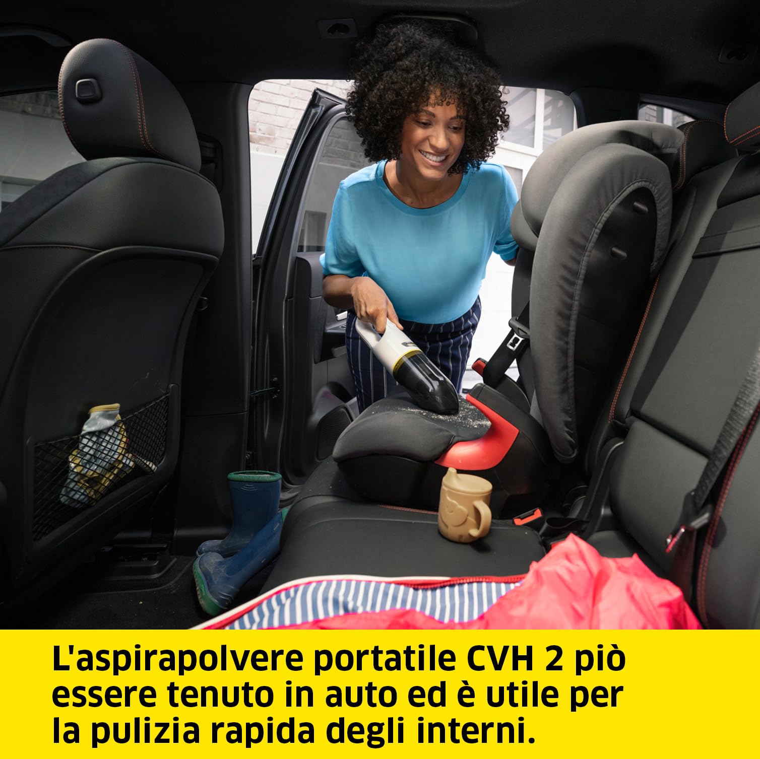 KÄRCHER Aspirabriciole a Batteria CVH 3 Plus, Compatto per un uso rapido in casa e in macchina, Capienza: 0,15l, Peso: 0,6kg, Batteria da 7,2 V, con stazione di ricarica USB e ugello per fessure 2in1