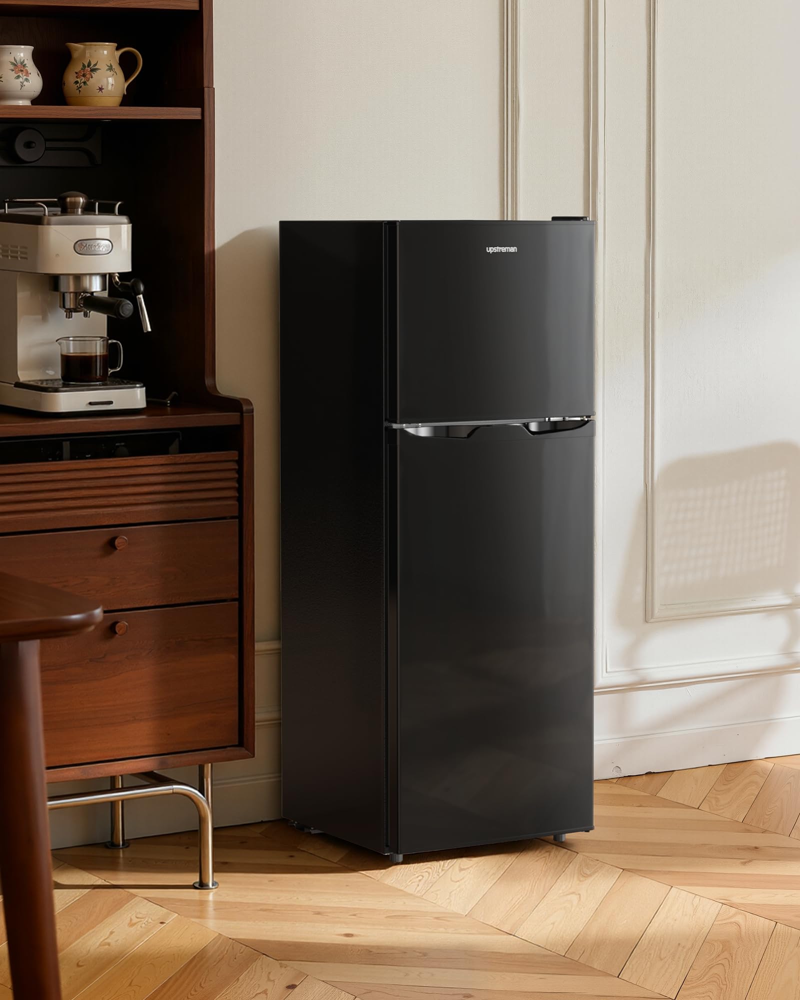 Upstreman Frigo Congélateur Combiné Indépendant 132L (98L Réfrigération + 34L Congélation), 7 Niveaux de Température, Refroidissement rapide, Frigo Noir pour Studio, Petit Appartement et Bureau, TM132