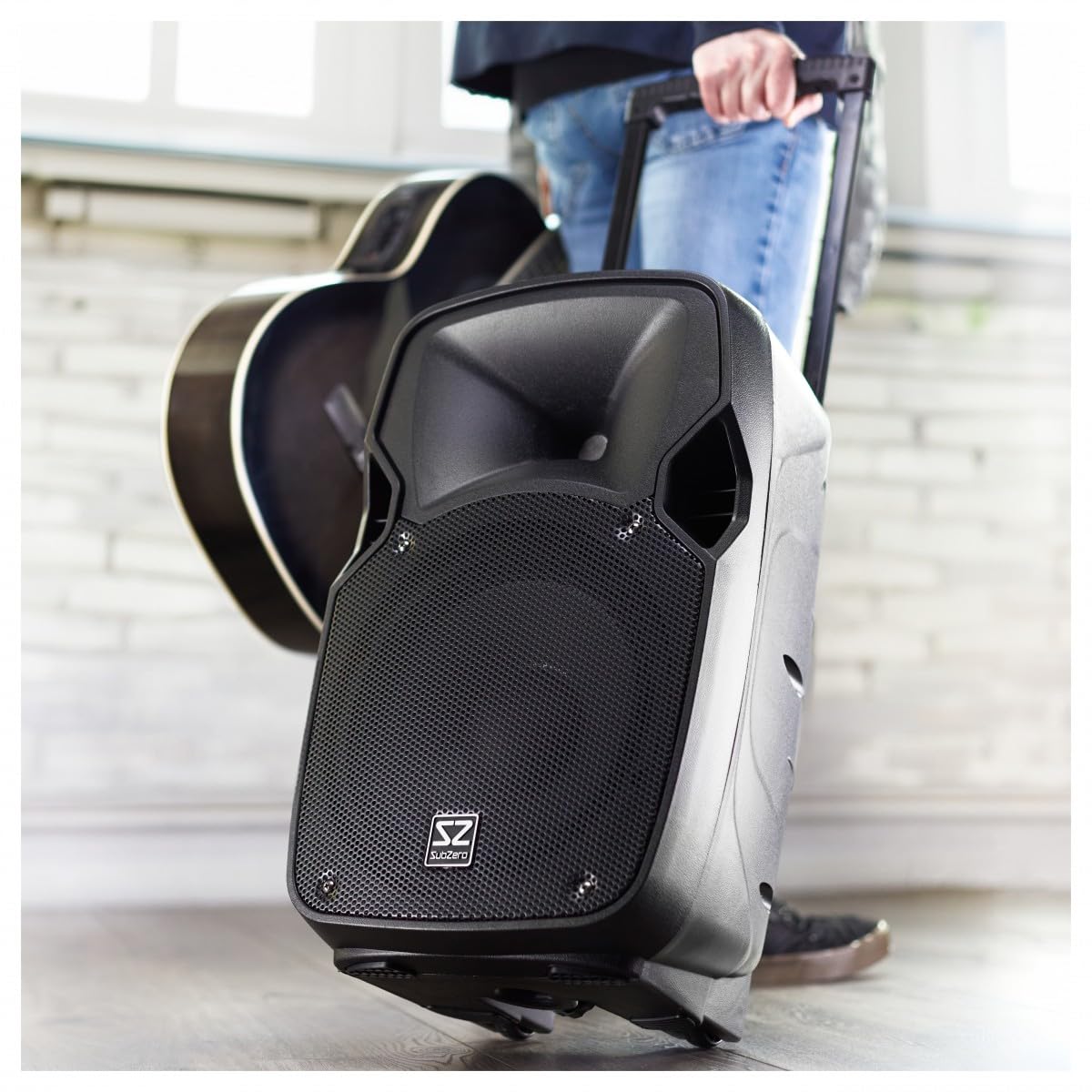 SubZero P10 Tragbarer PA-Lautsprecher mit Bluetooth und Funkmikrofon
