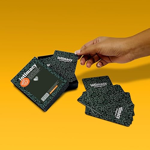 Miniatura 2 de Intimacy: Un juego romántico con emocionantes preguntas y acciones para la diversión de las parejas adultas.