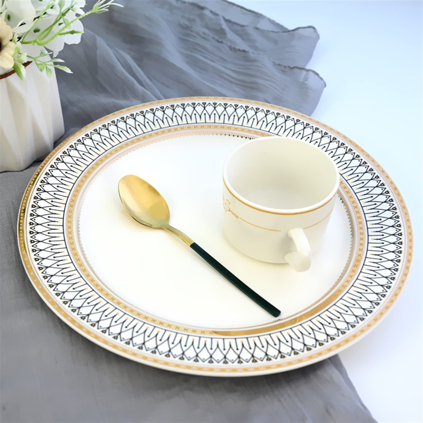 Bestecksets 10-teilig 2er-Set Goldschwarzes Geschirrset Edelstahl-Besteckset Besteck verspiegelt Messer Dessertgabel und tragbares Reisebesteck Essges