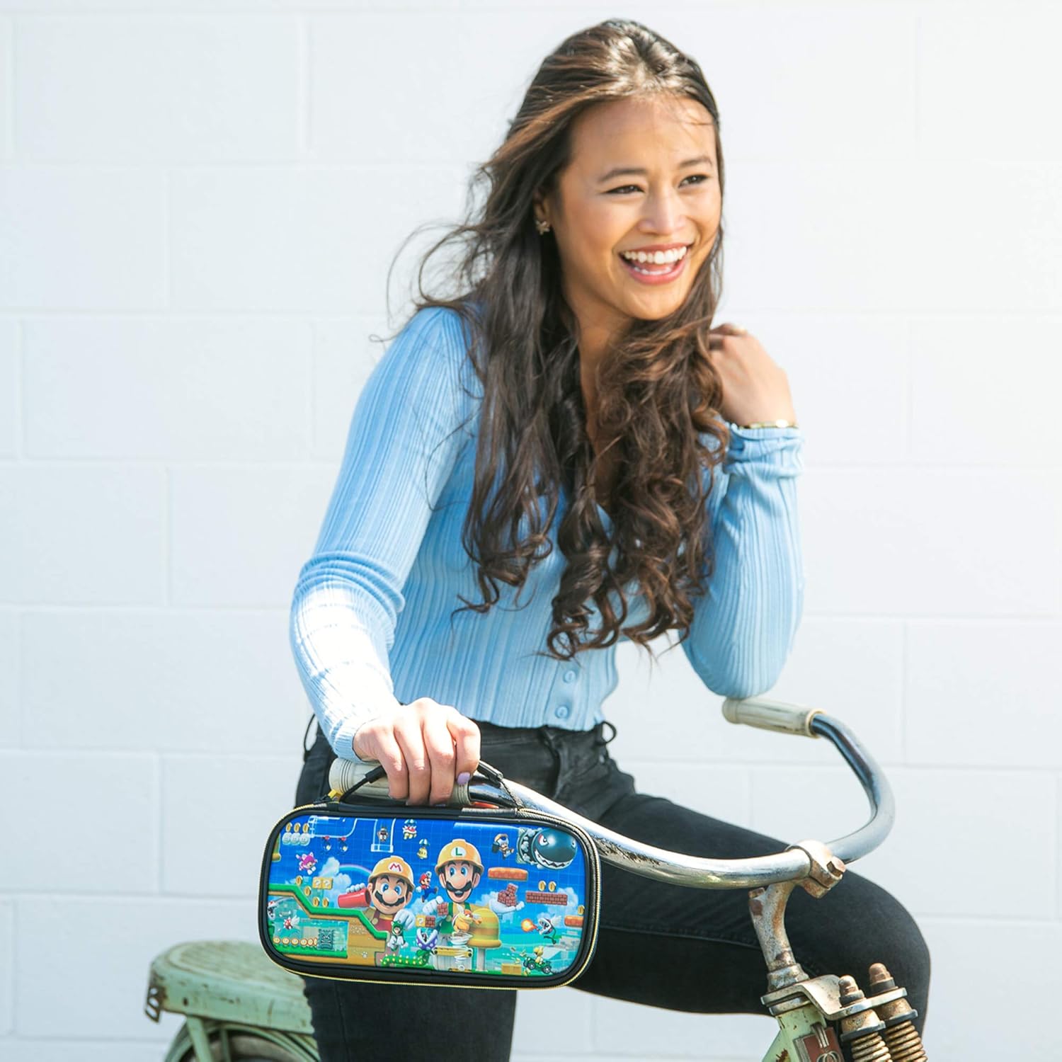 Game Traveler Nintendo Switch Super Mario Case - Adjustable Viewing Stand & Game Case Storage , Protective Vinyl Hard Shell Case with Deluxe Carry Handle - Nintendo Switch : Everything Else