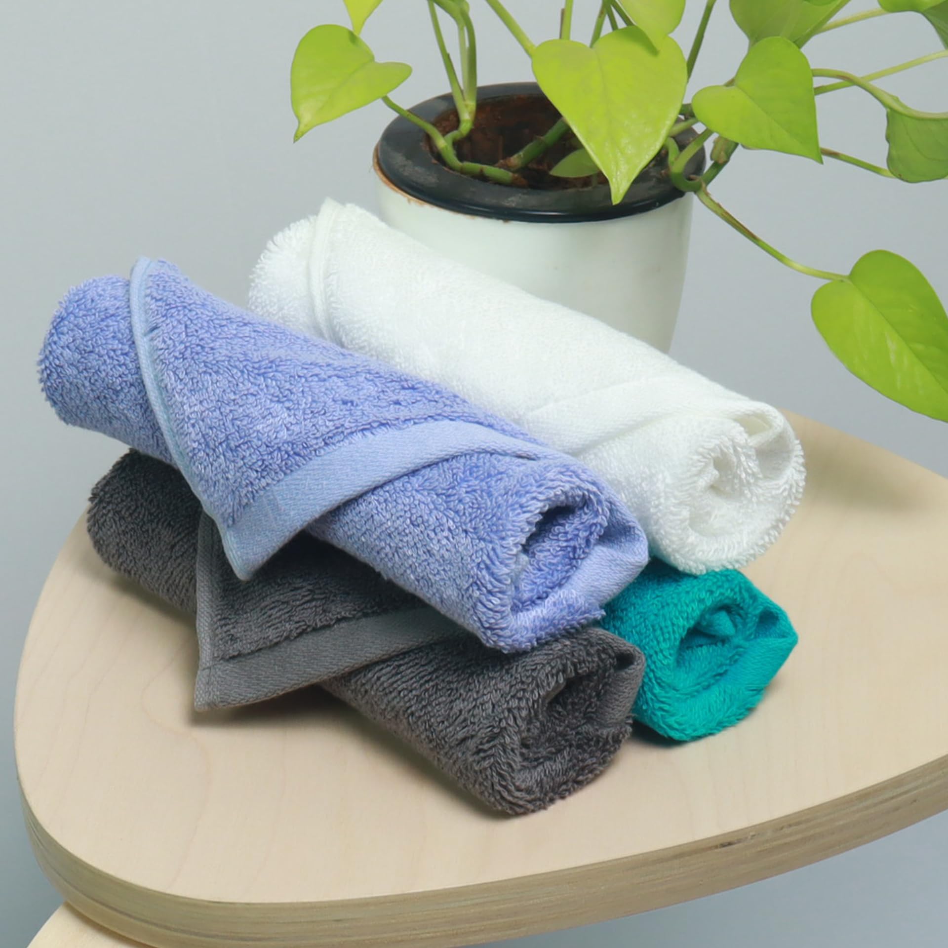 See full amazon price history chart for HEELIUM Bamboo Face Towel | Ultra Absorbent & Odour-Free | 3X Softer Than Cotton Towels | 30 x 30 cm - 600 GSM | Pack of 4 - Teal, Grey, Iris, White HEELIUM Bamboo Face Towel | Ultra Absorbent & Odour-Free | 3X Softer Than Cotton Towels | 30 x 30 cm - 600 GSM | Pack of 4 - Teal, Grey, Iris, White (B09X5WQGJ9) Amazon Price History, Amazon Price Tracker